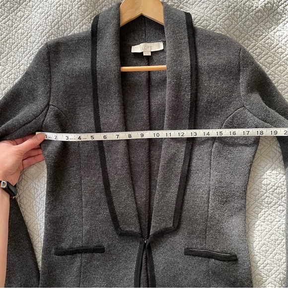 LOFT Tailored Sweater - Picture 12 of 14